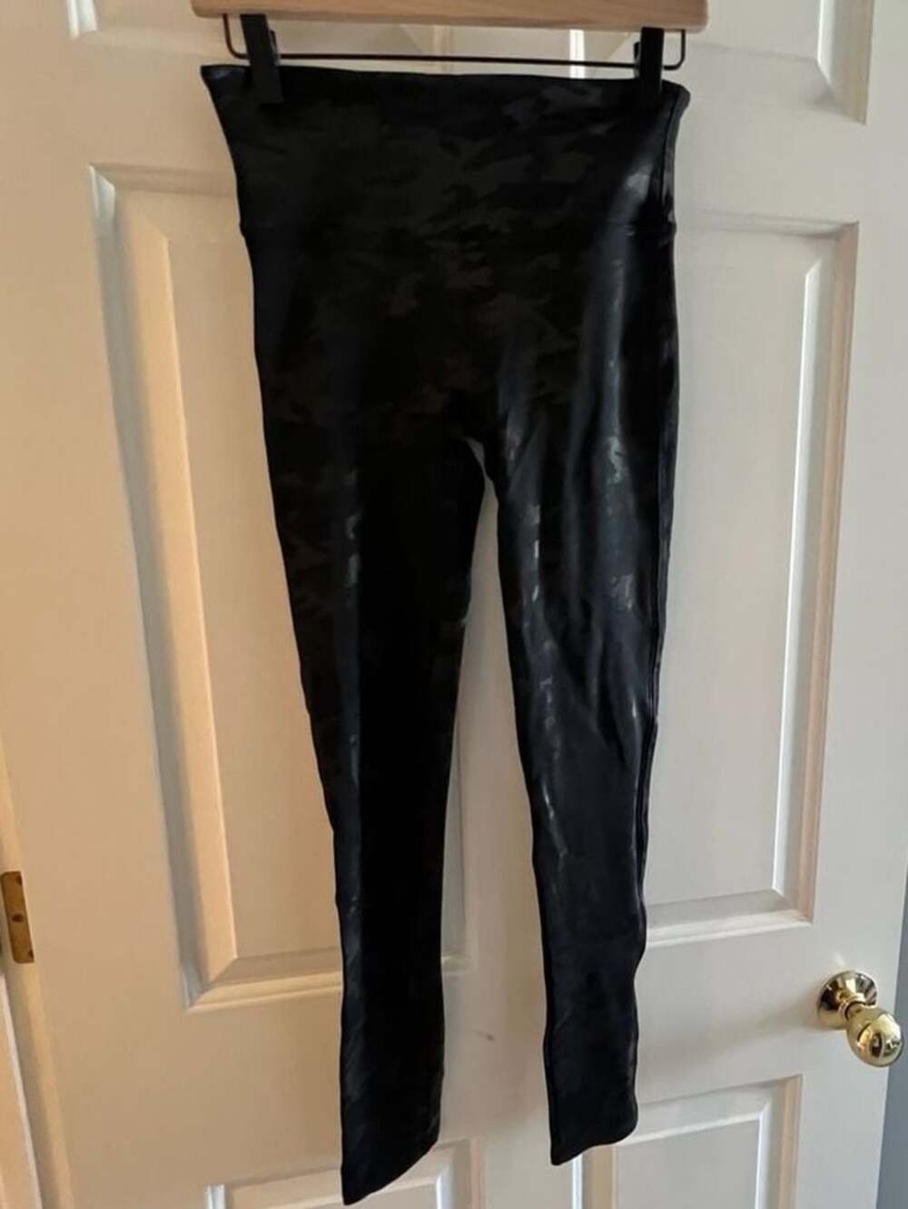 SPANX Black Camo High-Waisted‎ Leggings Size Medium